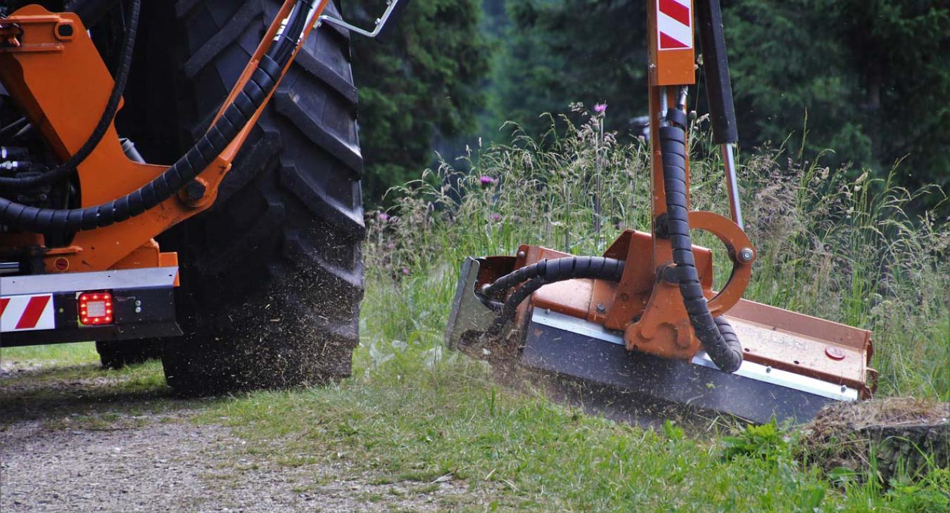  Kommunaltechnik | Leistungen | Kaiser Landtechnik - By Kaiser Präzisionsteile